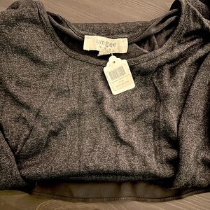 Umgee USA Size small grey top